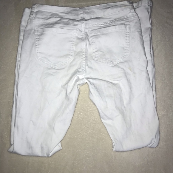 White ripped jeans - Picture 3 of 3
